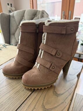 HeartSoul Tan-Brown Faux-Suede Shearling Strappy Heeled Booties